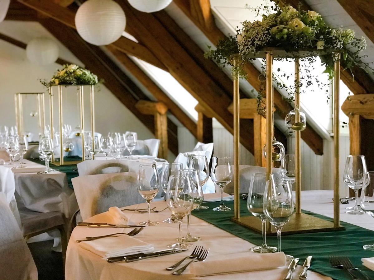 Swiss Hotel La Couronne Avenches Exterior foto